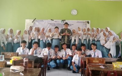 EDUKASI KEUANGAN DAN KEBIASAAN MENABUNG BAGI SISWA SMAN 1 BANGSAL MOJOKERTO MELALUI KONSEP LATTE FACTOR